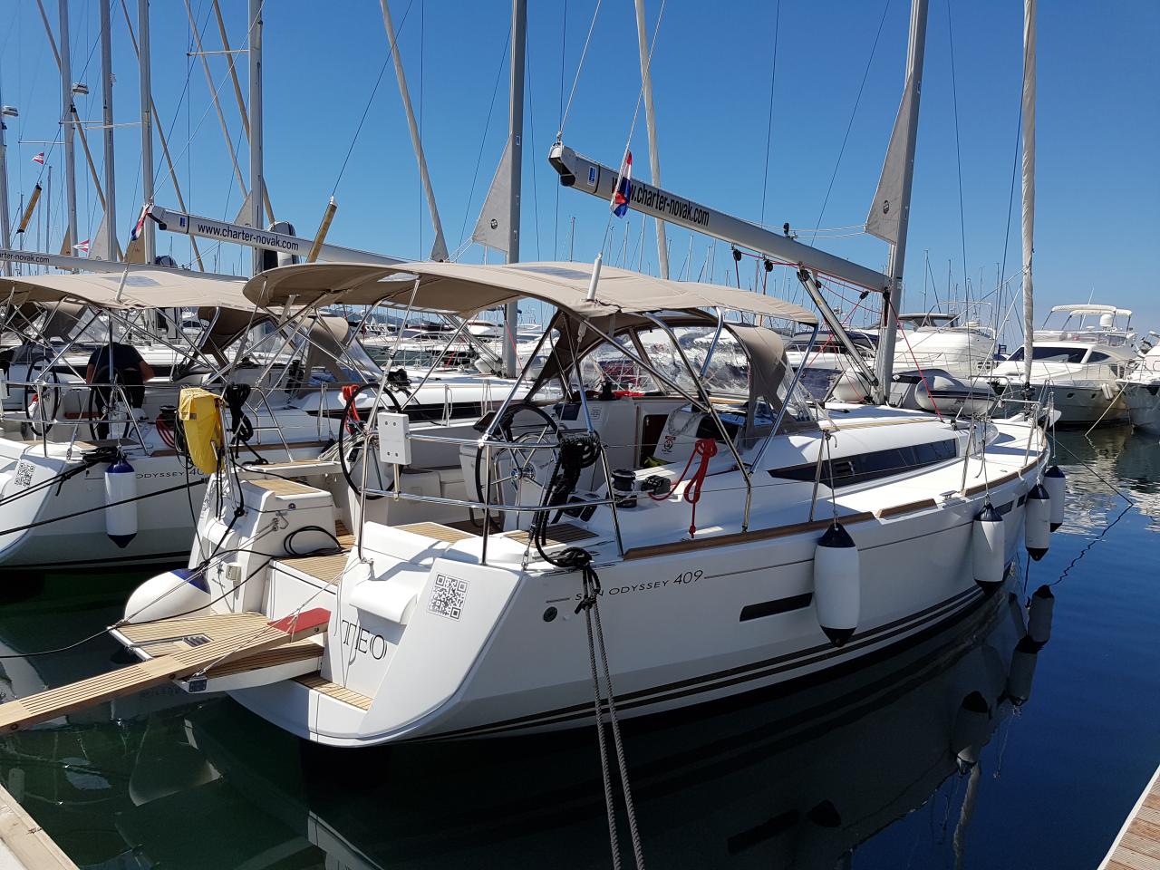 TEO Jeanneau 409